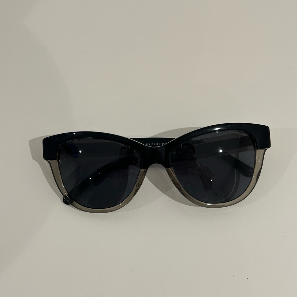 Burberry Black and Silver Sunglasses